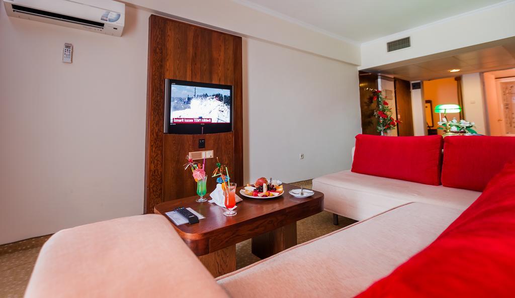 Derici Hotel Kusadası Quarto foto